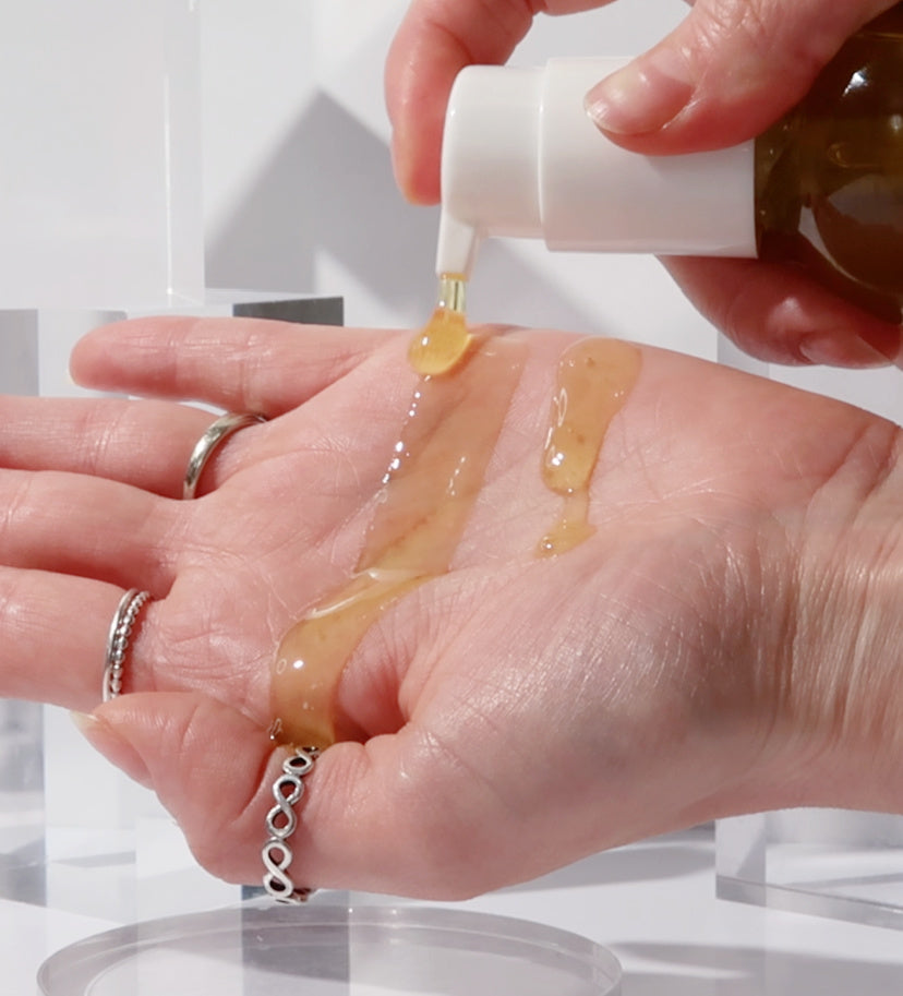 Cleansing Oil Gel Formula - Removes Makeup